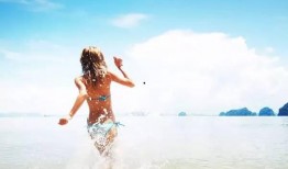 两个女的海滩在线观看,两女共度浪漫时光