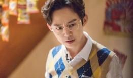 是谁爆料何炅事件视频,视频爆料背后的真相