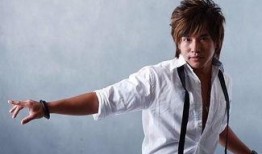 王大锤爆料明星视频播放,明星视频播放幕后真相大揭秘