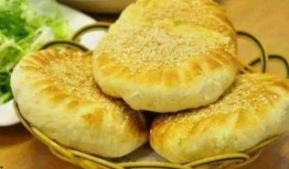 娱乐吃瓜酱烧饼视频,揭秘网红美食背后的故事