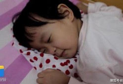 女孩妈妈爆料视频播放