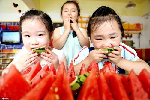 吃瓜最娱乐,揭秘娱乐圈幕后故事